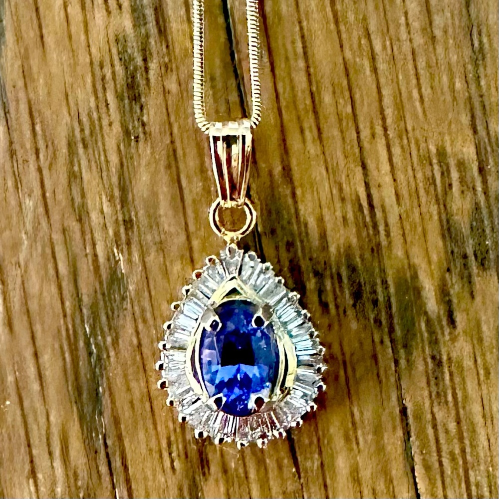 Tanzanite and diamond (pendant only)